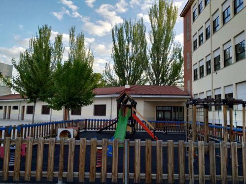 imagen de zona de recreo infantil del Colegio Patrocinio San José